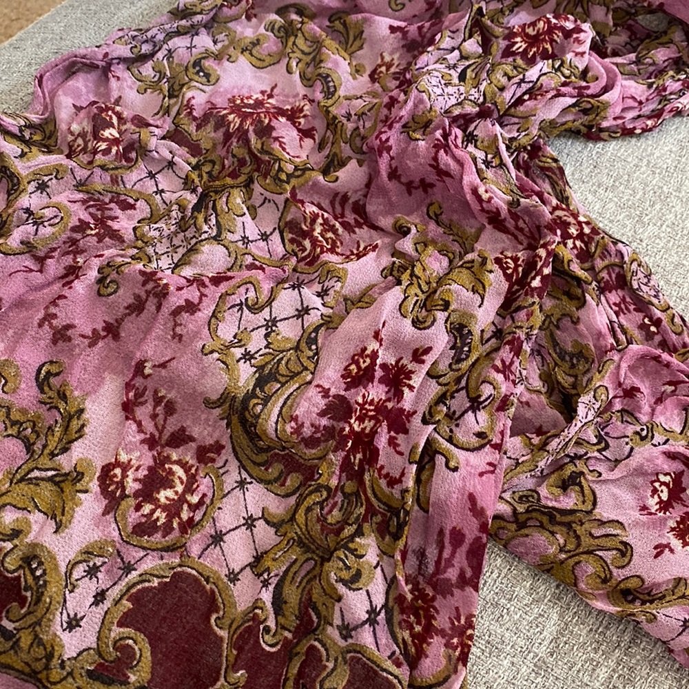 CRINKLY OBLONG LIGHTWEIGHT SCARF